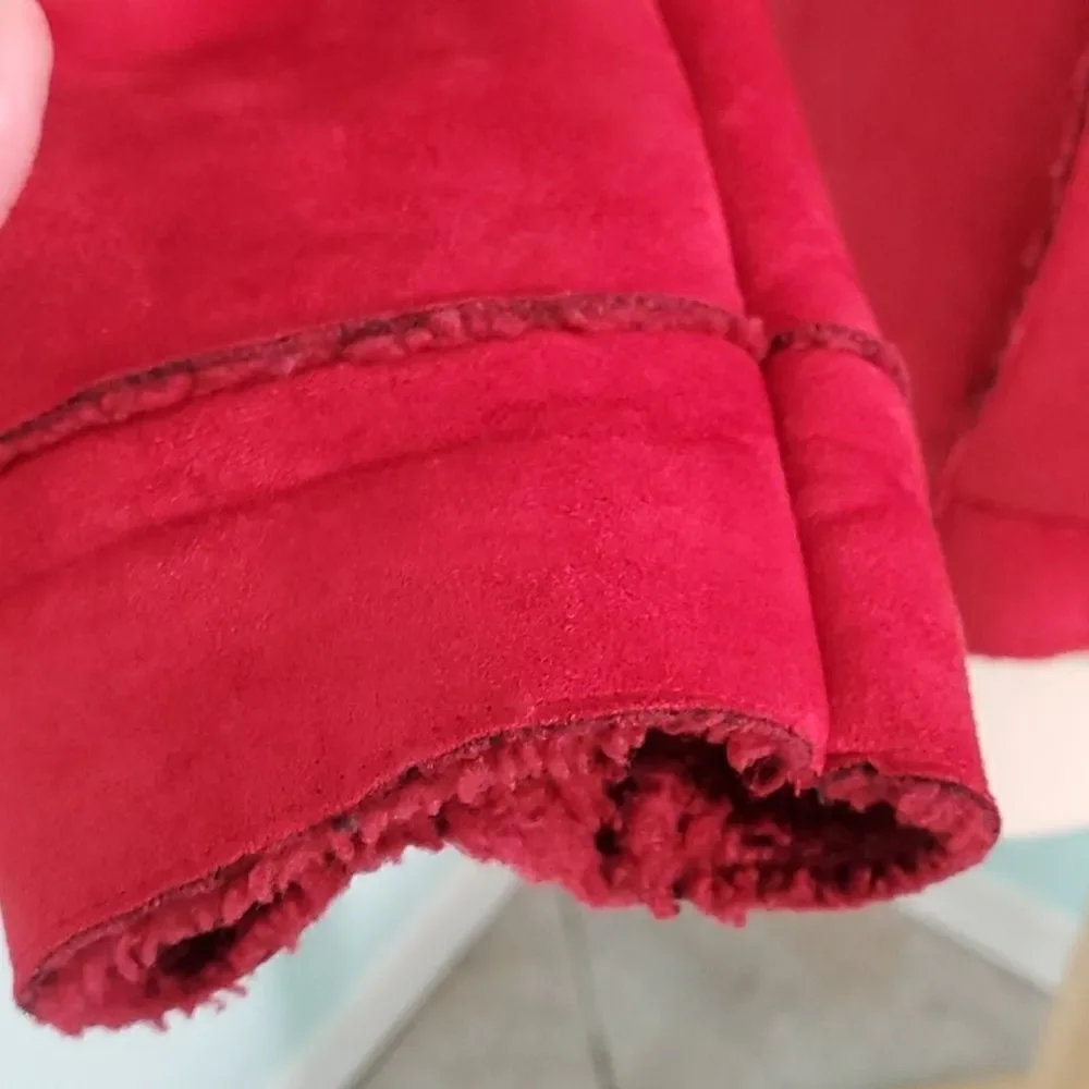 Style & co. Faux fur winter jacket.‎ Small. Beautiful shade of red. Very good.